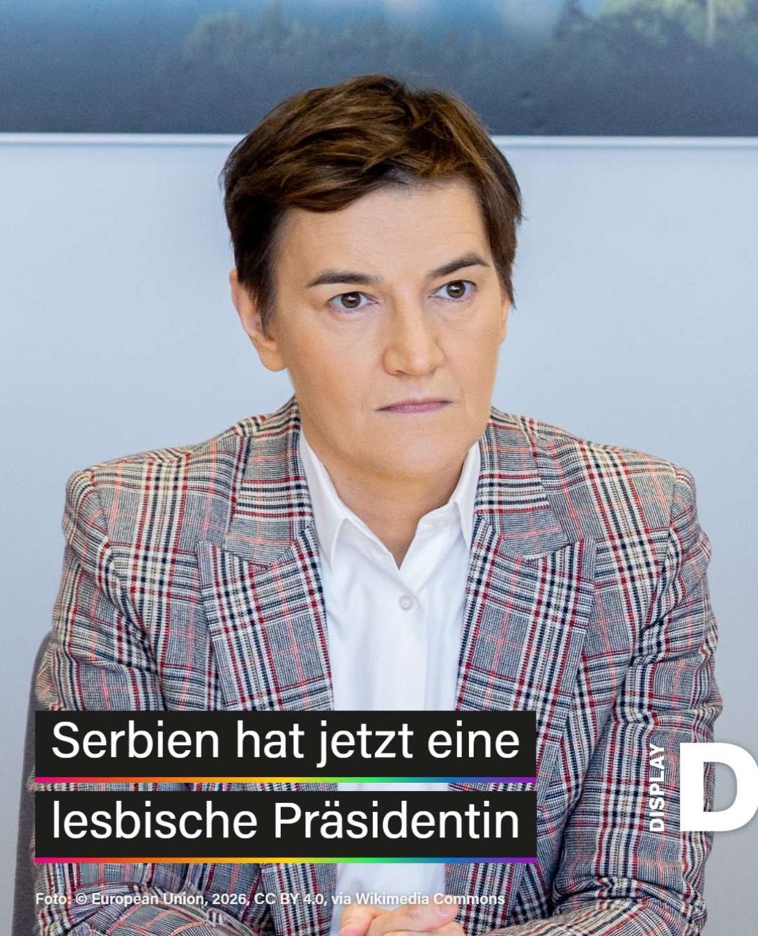 Serbien schreibt queere Geschichte: Ana Brnabić ist die erste offen lesbische Frau an der Spitze eines Balkanstaates. Ein historischer Moment – aber auch einer voller…